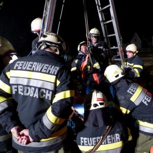 Übung Menschenrettung Schacht